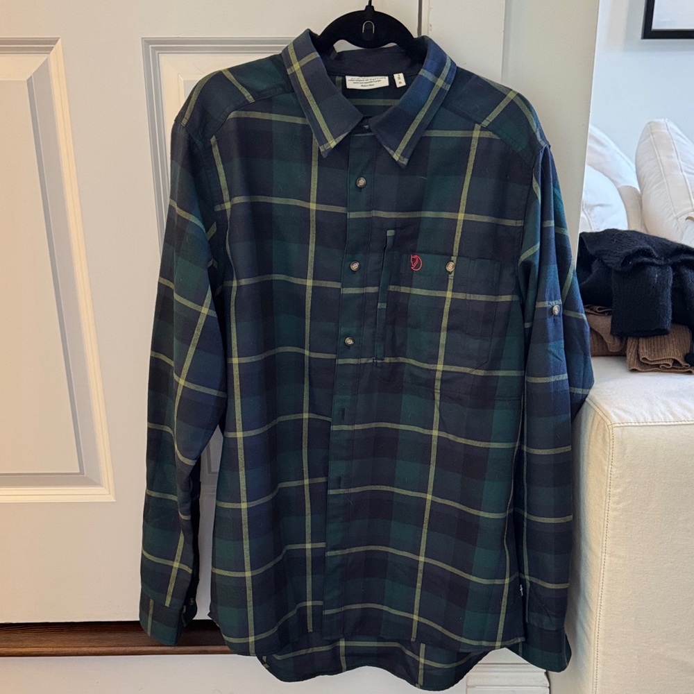 Fjallraven Men's Green and Navy Plaid Shirt